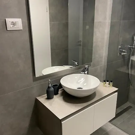 Hidden Paradise Apartment